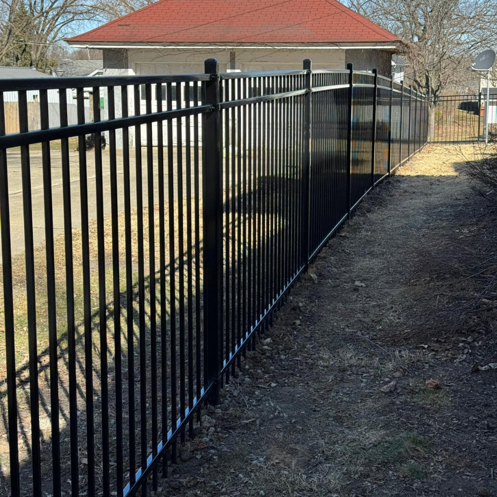 installed-aluminum-fence-by-map-quality-fencing